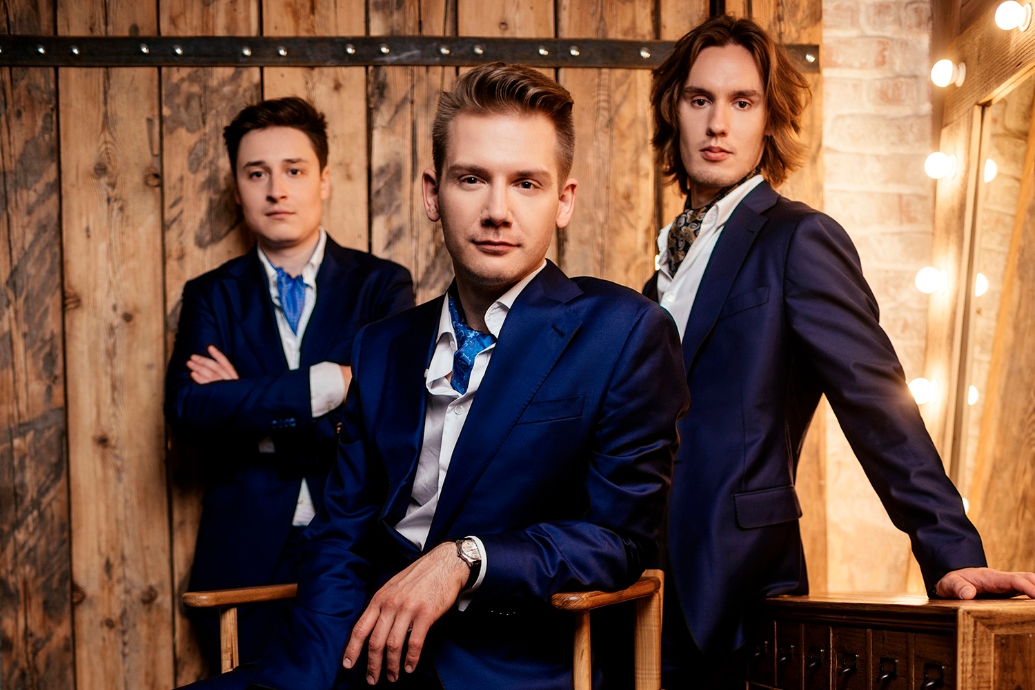 шоу трёх роялей bel suono. Bel suono фортепианное шоу. Bel suono фортепианное шоу. антон мосенков bel suono. шоу трёх роялей bel suono.