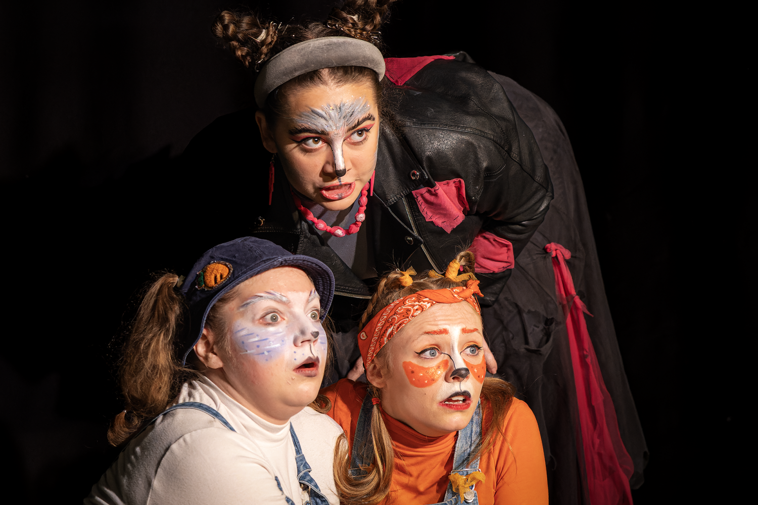 Сказка о том, как Лисенок дружить учился