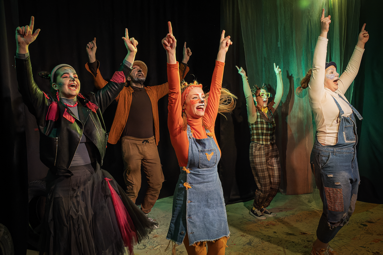 Сказка о том, как Лисенок дружить учился