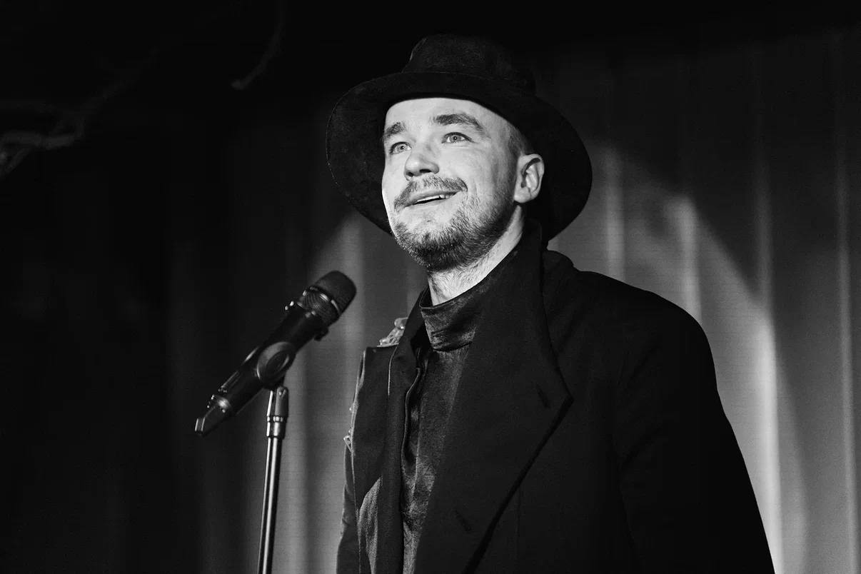 Александр Петров. Двадцать пять ноль один
