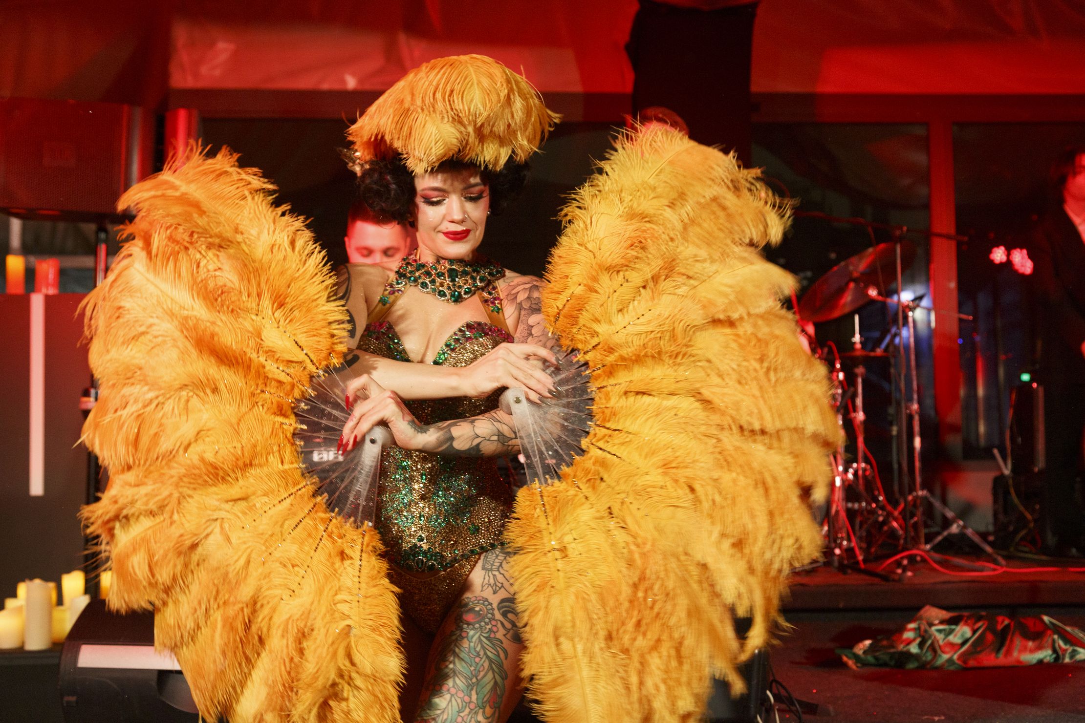 «Jazz cabaret»: Бурлеск-шоу на панорамной крыше в сопровождении живого джаза!