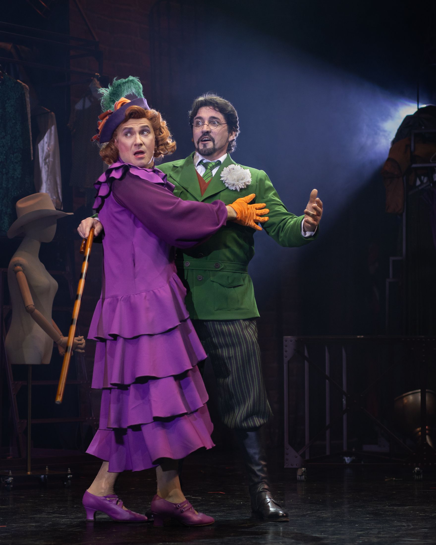 Привет, я тетя Чарли!