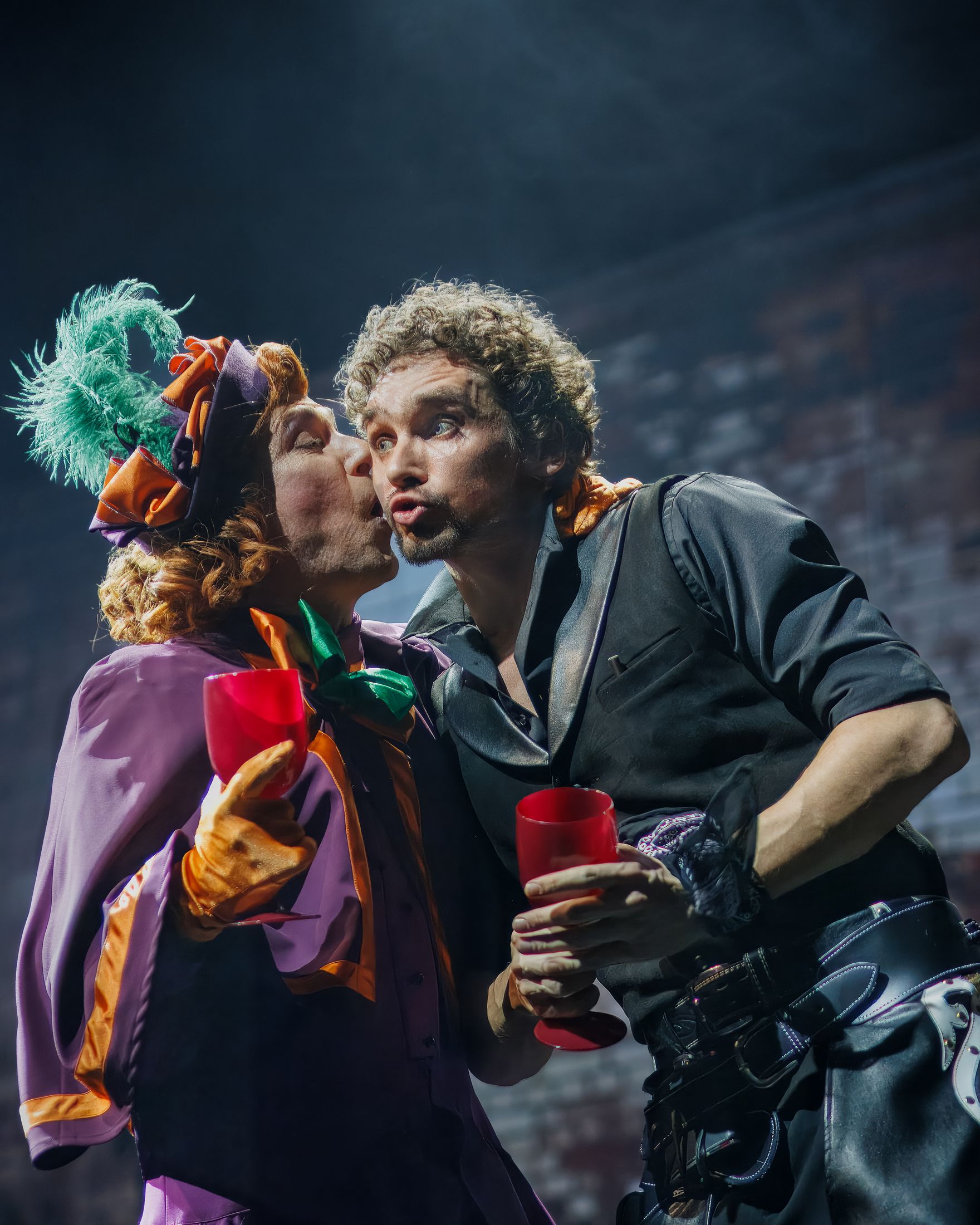 Привет, я тетя Чарли!