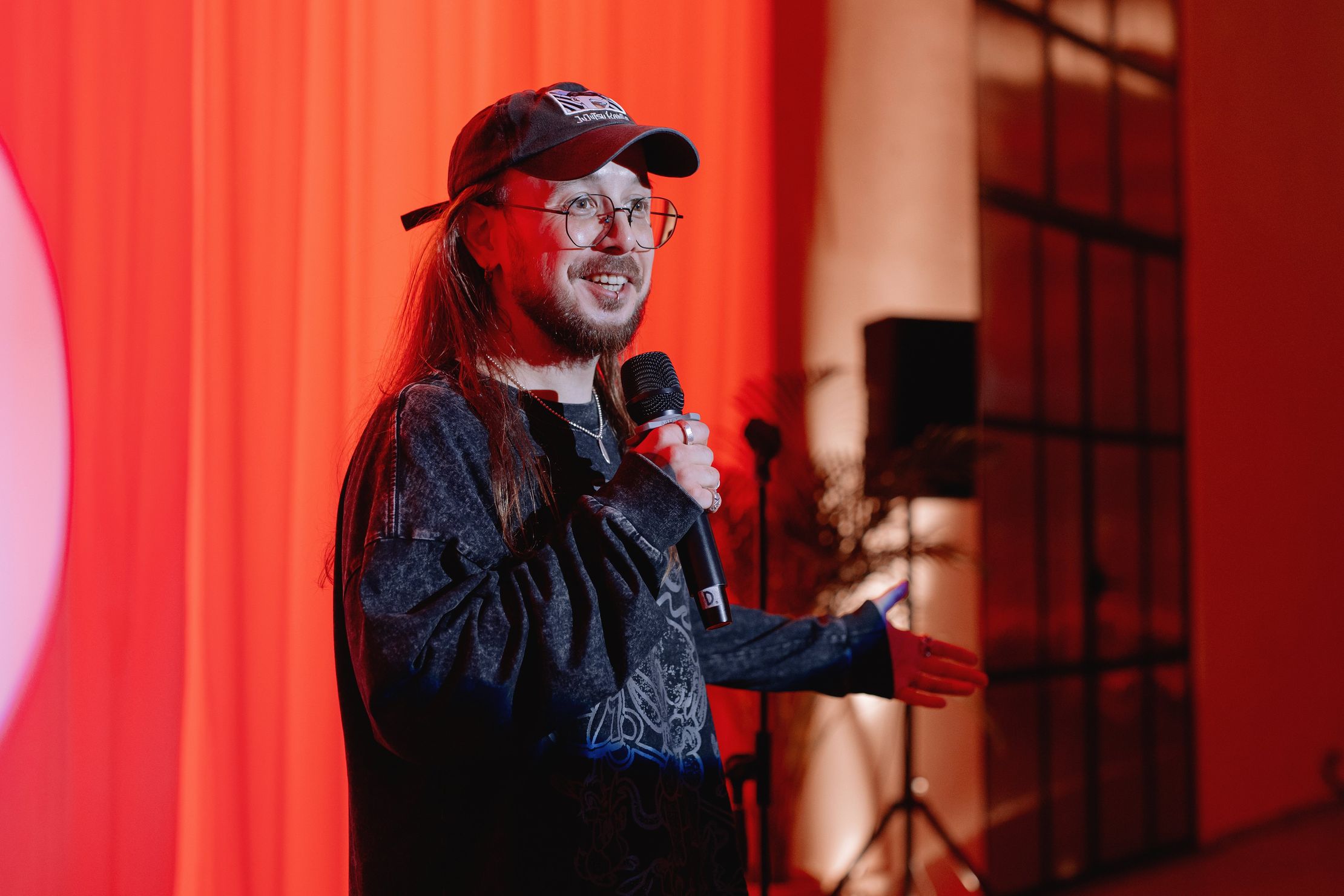 Гастро-стендап. Комедийный концерт с ужином от Шефа в старинном особняке