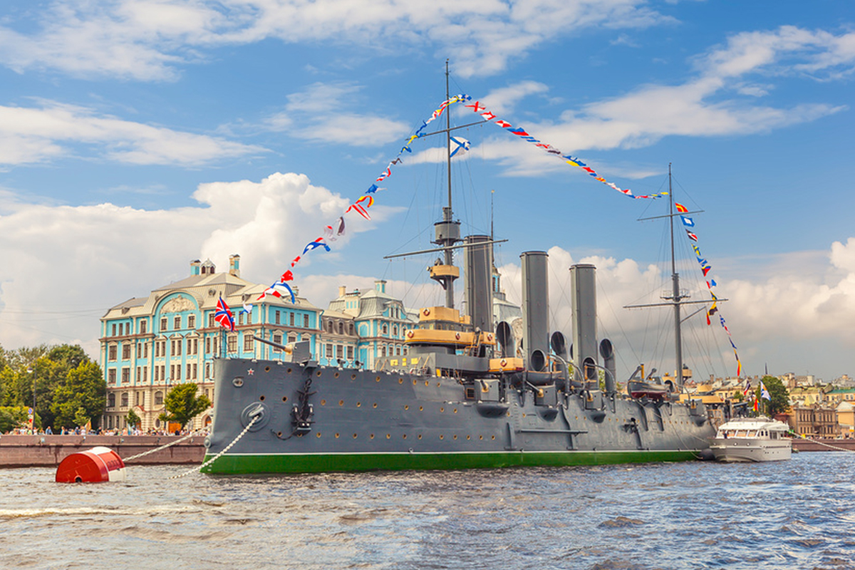 Французский шарм на берегах Невы