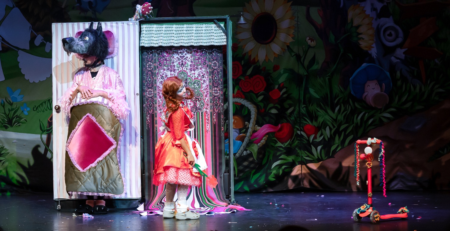 Красная Шапочка