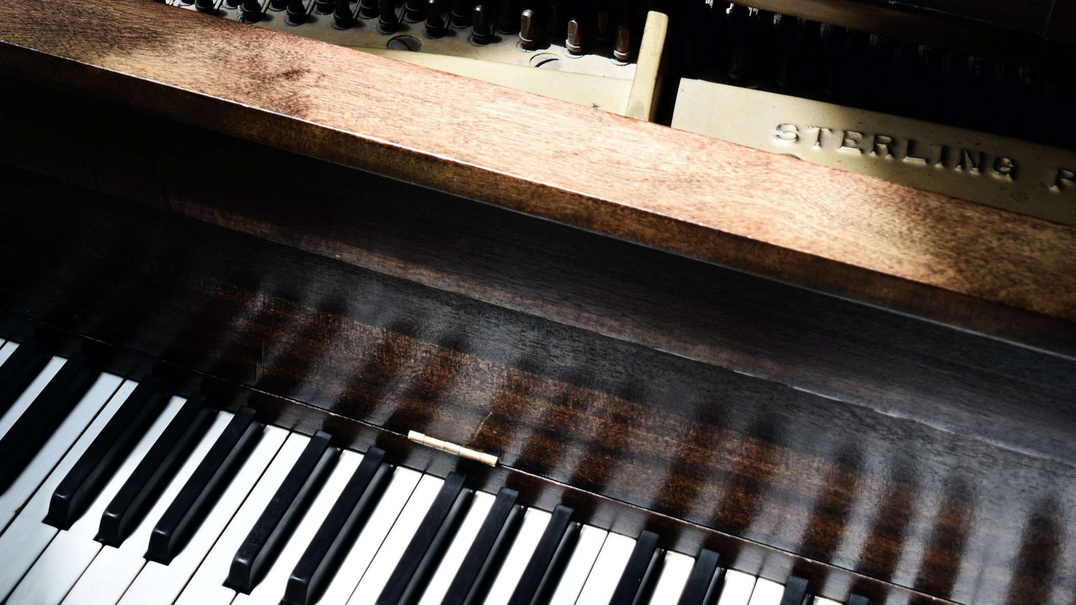 Киномузыка и дудук при свечах